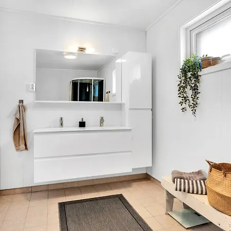 Urban Aurora - 1 - Free Parking Apartment Tromso